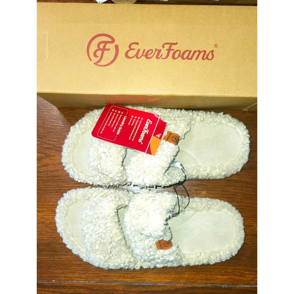 EverFoams Women’s Fuzzy Slippers NIB Size 9-10 Open Toe Memory Foam Slides Cream